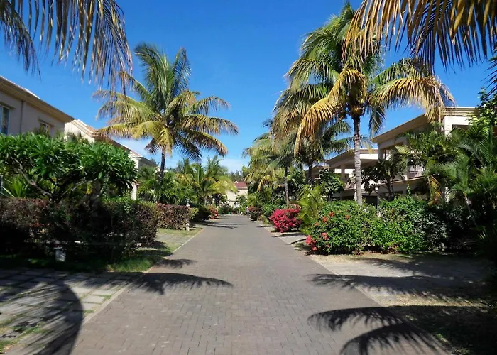 Beachfront 2 Bedroom-House - Tilacaze