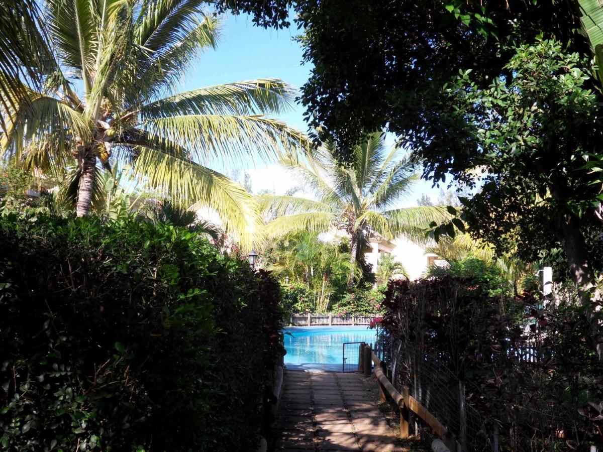 Beachfront 2 Bedroom-house - Tilacaze * Flic-en-Flacq